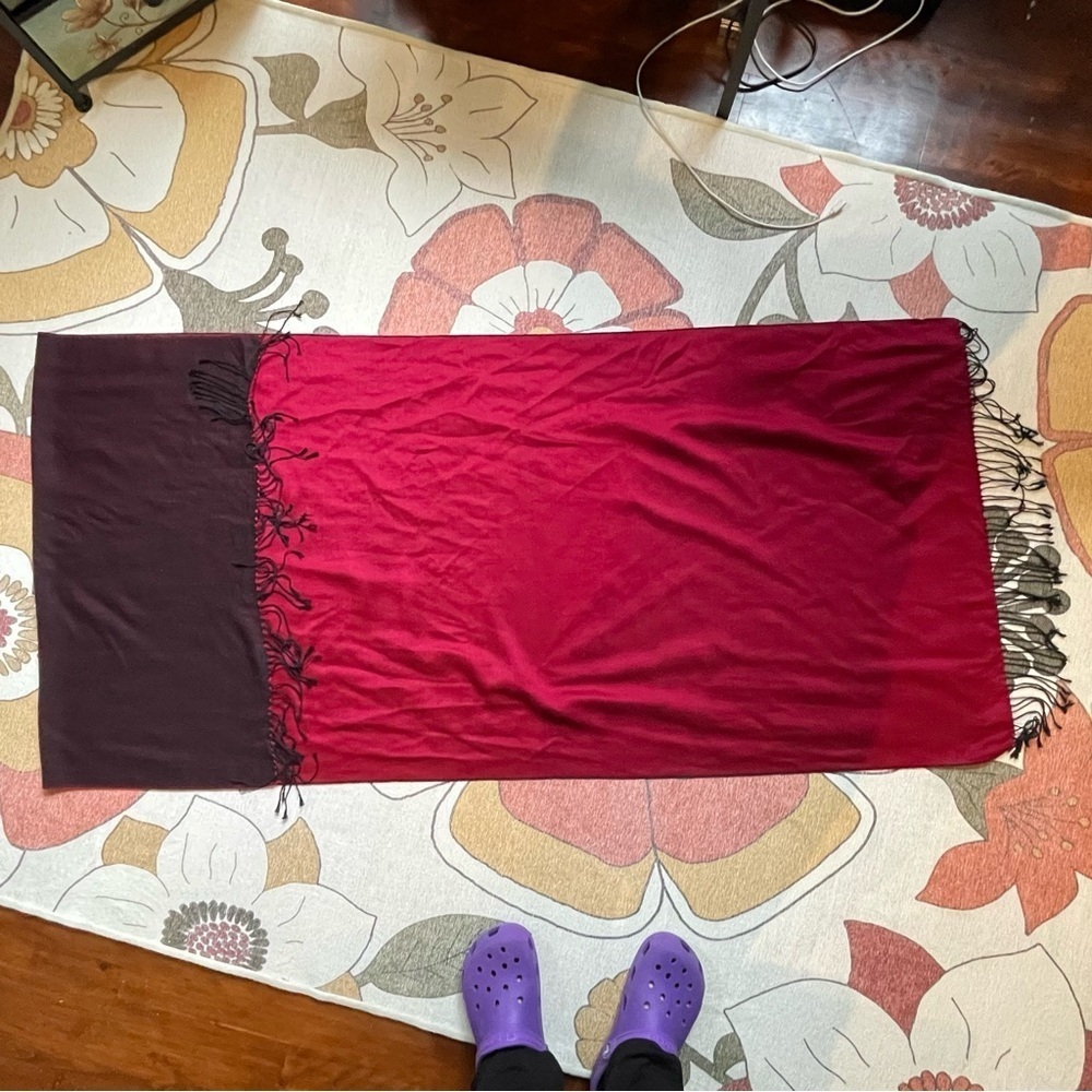 Red & Black Fringe Pashmina - 72x28 inches